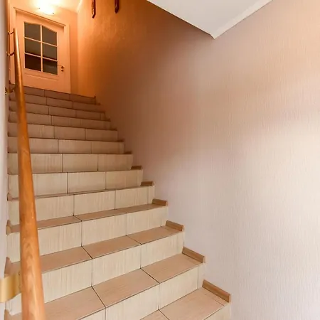 Apartamentai Pluke Lägenhet *